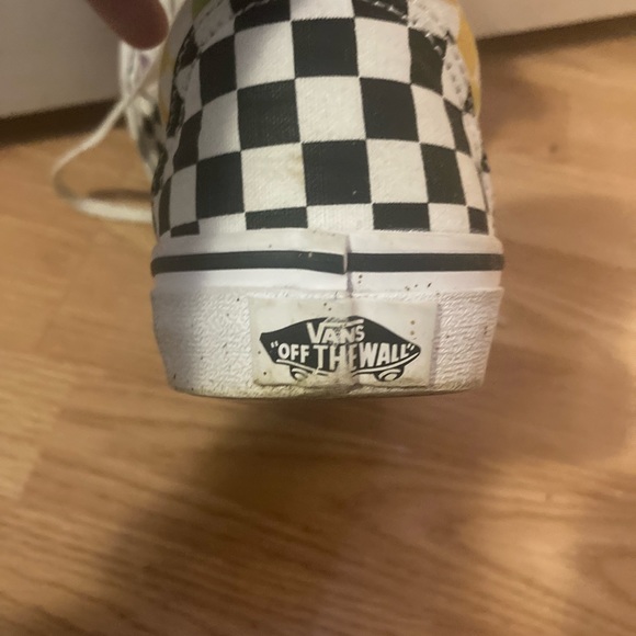 White, rainbow checkered vans in the size 3 for kids - Picture 2 of 4